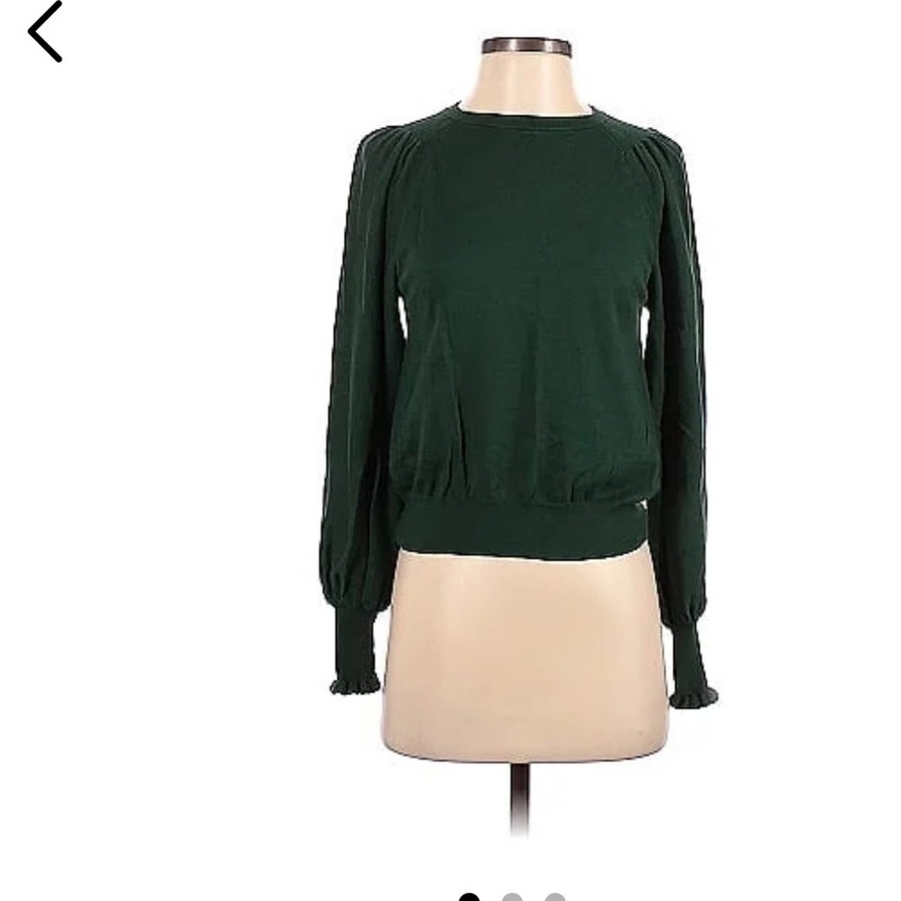 Joie green sweater w/ cute wrist detail Size - Small